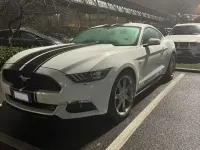 Usata Ford Mustang 317 CV (233 kW) 2015 Bianco Coupé