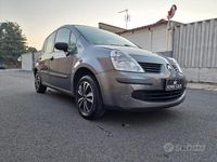 Usata Renault Modus Dynamique 75 CV (55 kW) 2007 Grigio Monovolume
