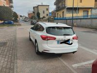 Usata Ford Focus 100 CV (73 kW) 2020 Bianco Station wagon