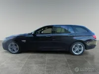 Usata BMW 525 Luxury Line 218 CV (160 kW) 2016 Schwarz pastello Station wagon