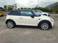 Usata Mini One D Hype 116 CV (85 kW) 2017 Beige Utilitaria