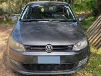 Usado VW Polo 90 CV (66 kW) 2012 Gris Utilitario
