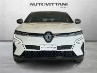 Käytetty Renault Megane E-Tech Techno 55 kW (75 HP) 2023 Valkoinen Sedan