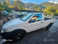 Usata Fiat Strada 95 CV (69 kW) 2010 Bianco