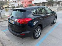 Usata Toyota RAV4 Active 124 CV (91 kW) 2015 Blu/azzurro SUV