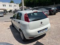 Usata Fiat Punto Street 75 CV (55 kW) 2015 Bianco Utilitaria