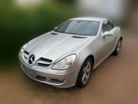 Usata Mercedes SLK200 163 CV (119 kW) 2005 Argento Cabrio
