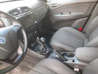 Usata Lancia Delta 105 CV (77 kW) 2014 Blu Utilitaria