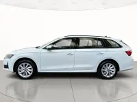 Nuova Skoda Octavia Executive 150 CV (110 kW) 2026 Bianco luna metallizzato Station wagon