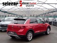 Usata VW T-Roc Life 150 CV (110 kW) 2023 Rosso/tetto nero SUV