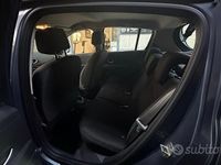 Usata Renault Clio II 74 CV (54 kW) 2010 Blu Berlina