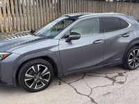 Usata Lexus UX 250h Luxury Line 184 CV (135 kW) 2019 Grigio SUV