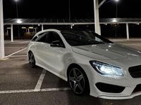 Usata Mercedes CLA250 Shooting Brake 218 CV (160 kW) 2015 Bianco Station wagon