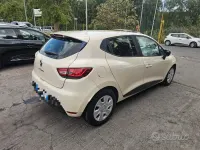 Usata Renault Clio IV Life 75 CV (55 kW) 2018 Beige Berlina
