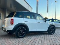 Usata Mini Cooper D Countryman Business 111 CV (81 kW) 2015 Bianco SUV