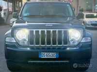 Usata Jeep Cherokee Limited 177 CV (130 kW) 2008 Blu SUV