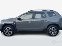 Usata Dacia Duster Journey 150 CV (110 kW) 2022 Grigio chiaro SUV