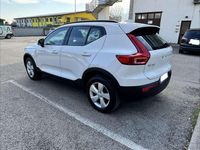 Usata Volvo XC40 Momentum 129 CV (94 kW) 2021 Bianco SUV