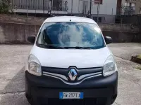 Usado Renault Kangoo 75 CV (55 kW) 2014 Blanco Monovolumen