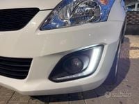 Usata Suzuki Swift Cool 75 CV (55 kW) 2014 Bianco Utilitaria