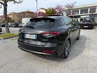 Begagnad Maserati Levante GT 330 HK (242 kW) 2022 Svart SUV