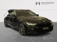 Usata BMW 520 M Sport 190 CV (139 kW) 2023 Nero Station wagon