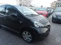 Usata Toyota Aygo 68 CV (50 kW) 2008 Nero Utilitaria