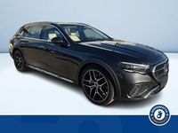 Usata Mercedes E300 Premium 313 CV (230 kW) 2024 Grigio Berlina