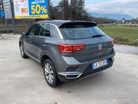 Usata VW T-Roc Style 115 CV (84 kW) 2020 Grigio SUV