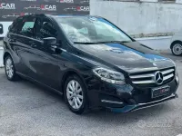 Begagnad Mercedes B160 Premium 90 HK (66 kW) 2016 Svart Minibuss