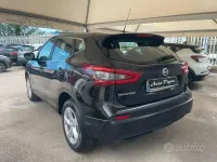 Usata Nissan Qashqai Acenta 131 CV (96 kW) 2019 Nero SUV