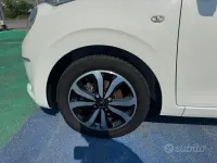 Usata Citroën C1 Feel 72 CV (52 kW) 2019 Bianco Utilitaria