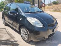 Usata Toyota Yaris 90 CV (66 kW) 2009 Nero Berlina