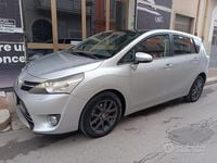 Usata Toyota Verso Style 111 CV (81 kW) 2015 Grigio Monovolume