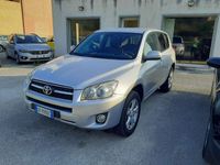 usata Toyota RAV4 RAV 42.2 d-4d Sol 150cv dpf my09