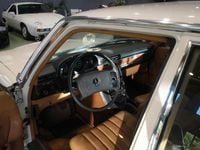 Usata Mercedes S280 160 CV (117 kW) 1972 Bianco/crema Berlina