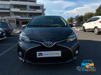 Usata Toyota Yaris Hybrid Style 73 CV (53 kW) 2016 Grigio Berlina