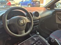 Usata Seat Ibiza 63 CV (46 kW) 2002 Grigio Utilitaria