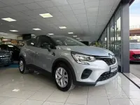 Usata Renault Captur Intens 101 CV (74 kW) 2022 Grigio SUV