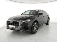 Usata Audi Q8 Sport 286 CV (210 kW) 2019 A1 nero intenso SUV
