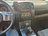 Usata Nissan Navara 190 CV (139 kW) 2011 Grigio Pick-up