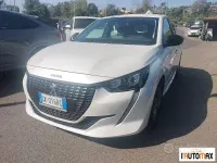 Usata Peugeot 208 Allure 101 CV (74 kW) 2022 Bianco Utilitaria
