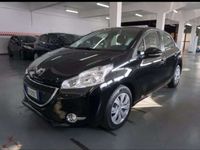 usata Peugeot 208 5p 1.4 hdi 8v Access c/reg.vel.