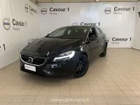 Usata Volvo V40 Ocean Race 120 CV (88 kW) 2016 Nero Berlina