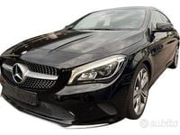 Usata Mercedes CLA200 Premium 156 CV (114 kW) 2017 Nero Station wagon