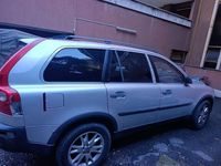Usata Volvo XC90 209 CV (153 kW) 2004 Argento SUV