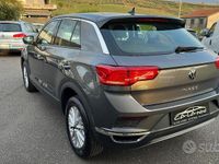 Usata VW T-Roc Advance 150 CV (110 kW) 2021 Grigio SUV