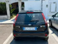 Usata Ford Fiesta 68 CV (50 kW) 2007 Nero Utilitaria