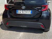 Usata Toyota Yaris Hybrid Trend 92 CV (67 kW) 2022 Berlina