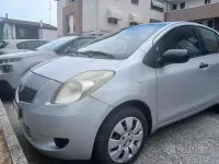 Usata Toyota Yaris Sol 69 CV (50 kW) 2008 Grigio Utilitaria